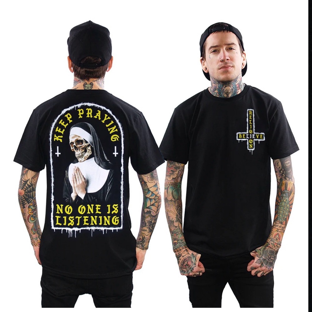 SKYGRAPHX KEEP PRAYING T-SHIRT